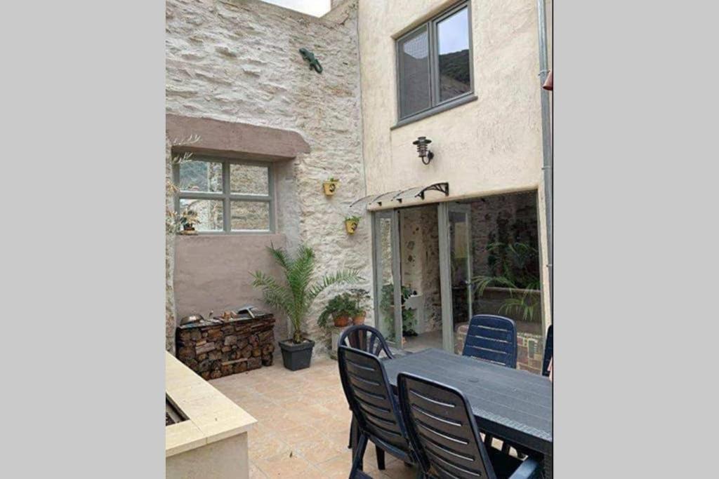 Vila Havre De Paix Au Pied De La Montagne Les Ilhes Exteriér fotografie